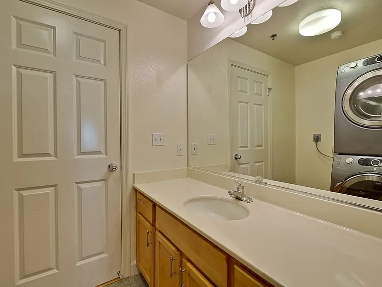 108 Bryant St #23 — Photo 31
