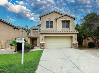 949 S Nielson St, Gilbert, AZ 85296