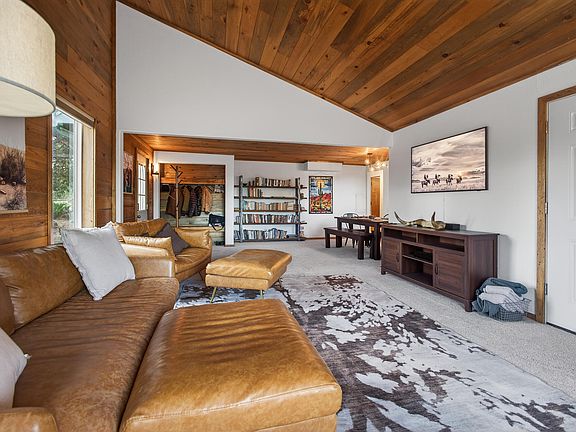 5th image of 22222 Sweetgrass Dr