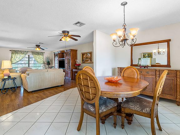 5th image of 4826 Dovewood Place #A
