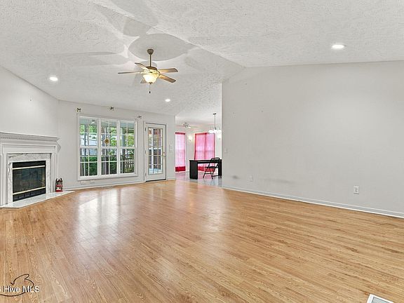5th image of 320 Fox Run Road