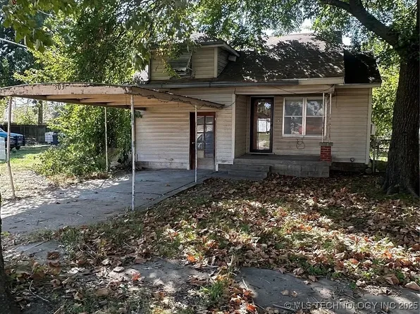 303 S B St, Davis, OK 73030