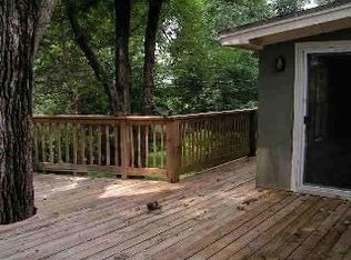 5402 Falmouth Rd, Fairway, KS 66205