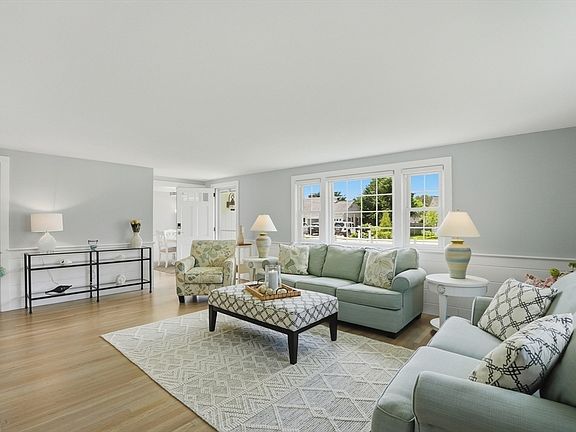4th image of 48 Davenport Rd