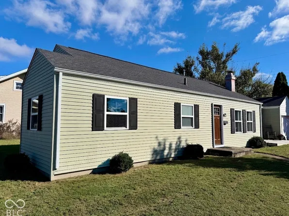 820 W 4th St, Seymour, IN 47274