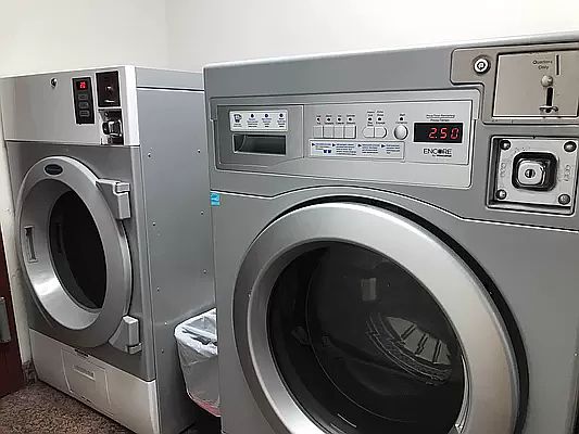 5th image of 108 E 97th St APT 5W