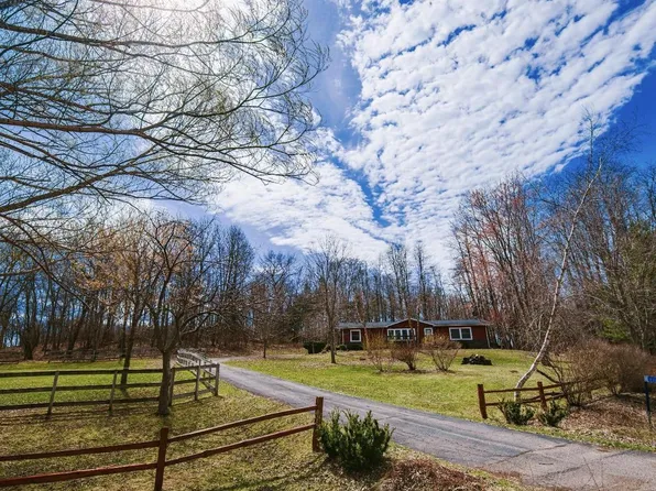 E11453 Bunker Drive, Baraboo, WI 53913