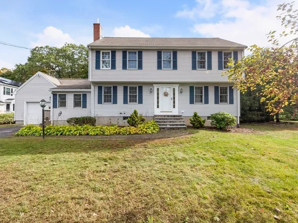 34 Pollard Dr, Millis, MA 02054