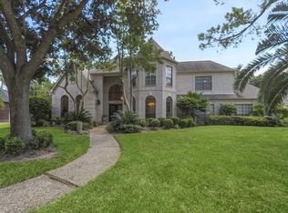 5534 Fragrant Cloud Ct, Houston, TX 77041