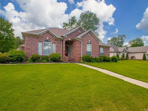 117 Limoges Ct, Maumelle, AR 72113