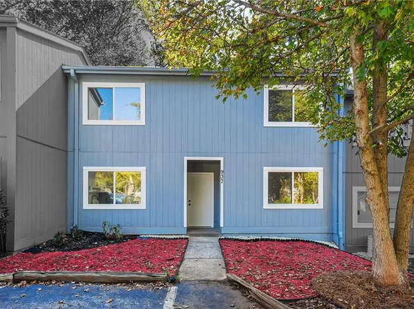 937 Pine Oak Trl, Austell, GA 30168