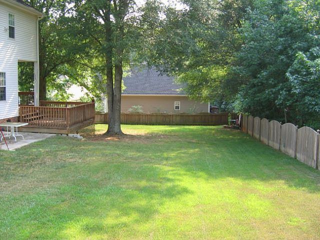 2nd image of 14 Matteson Brook Ln