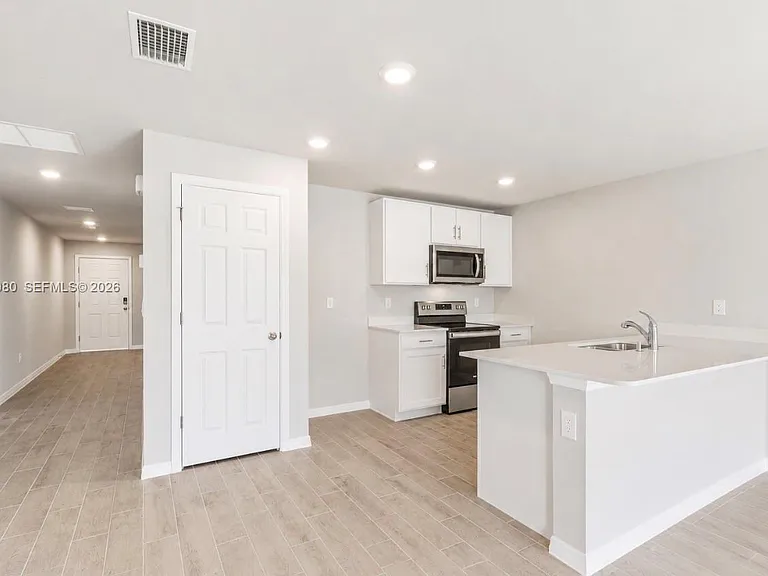8030 Olive Cir — Photo 6