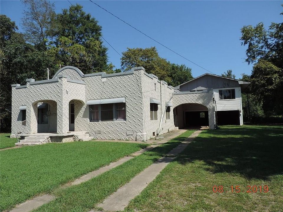 1100 W Gibson St Ozark, AR Zillow