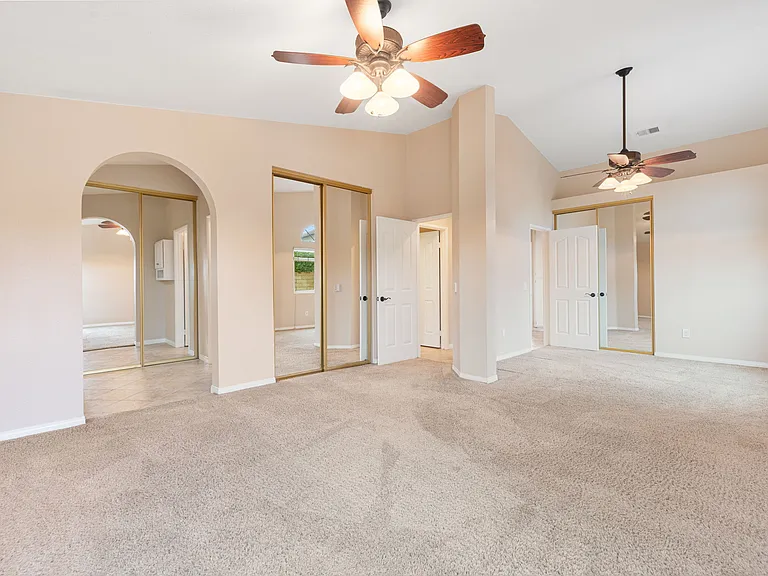 44030 Mariposa Ct — Photo 21
