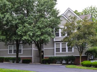 171 High Ridge Ct UNIT 5, Fairfield, OH 45014