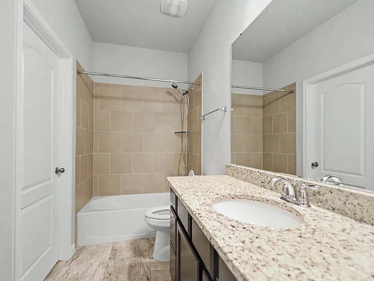 7508 Hudson Grove Dr — Photo 19