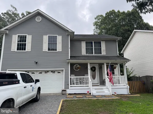 22 2nd St, Colonial Beach, VA 22443