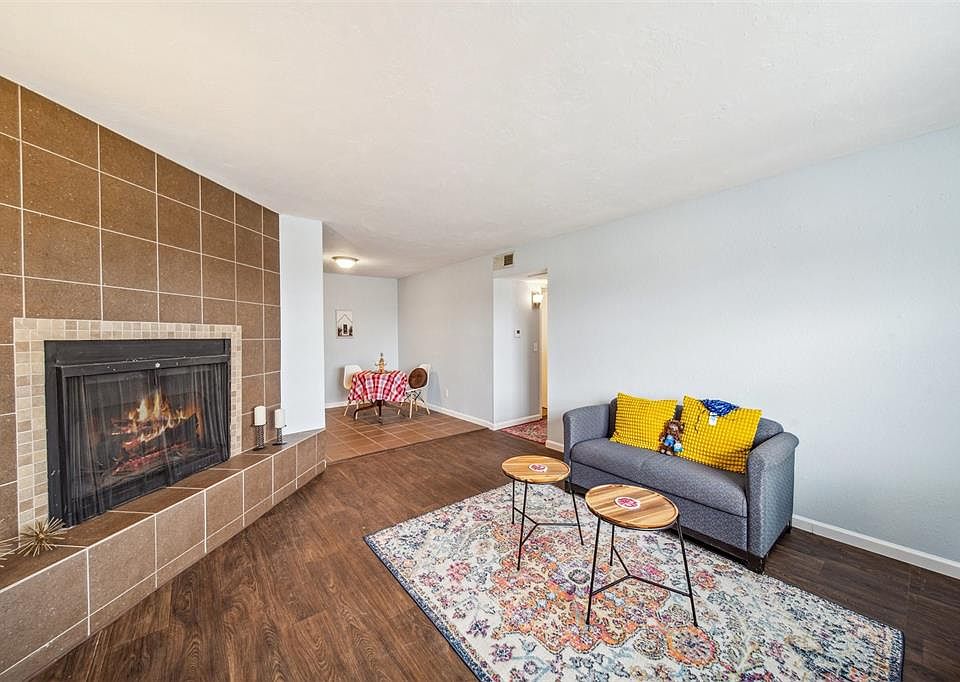 1st image of 401 12th Ave #246