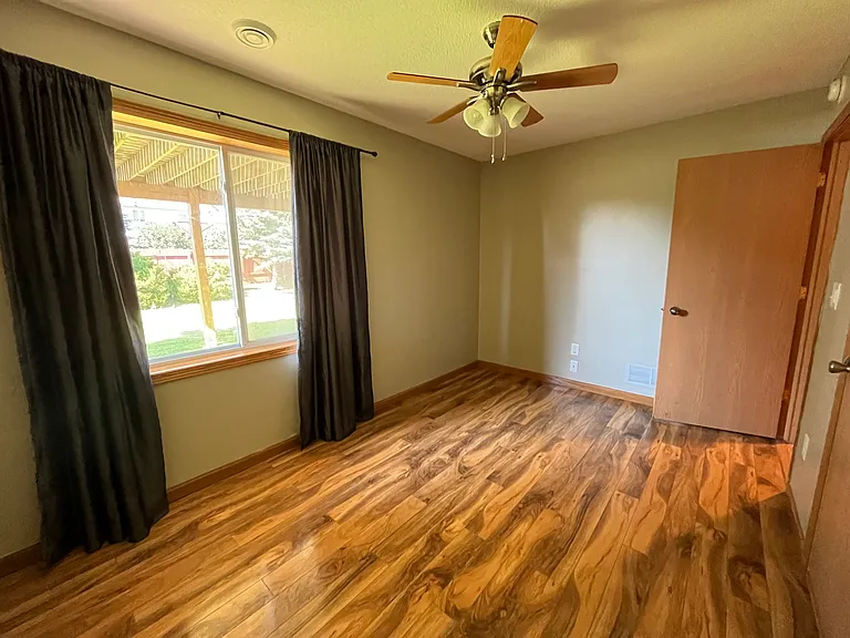 817 Jack Russell Ave — Photo 14