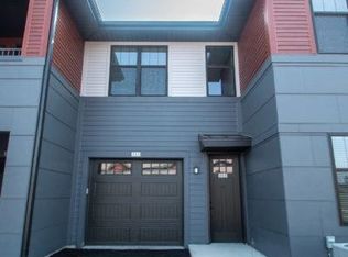 254 Veranda Ln #253-214, Racine, WI 53406