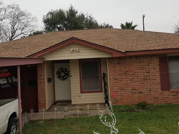 1118 E Lambuth Ln, Deer Park, TX 77536