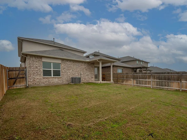 437 Otto Ave — Photo 35