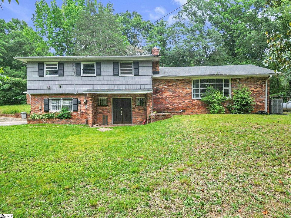 1st image of 106 McCullough Rd