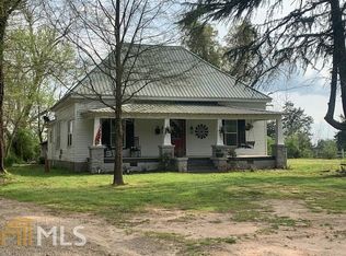 286 Union Point Rd NE, Crawfordville, GA 30631