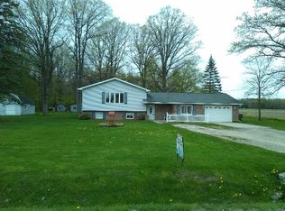 3745 N 11 Mile Rd, Pinconning, MI 48650