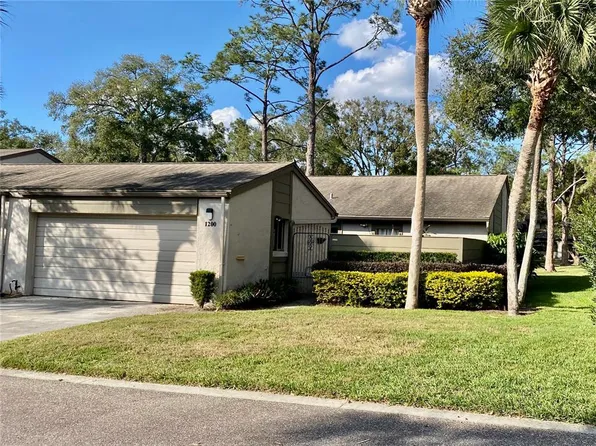 1200 Winterberry Ln, Fern Park, FL 32730
