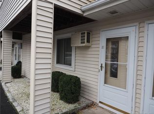 2 Jeanette Rd #31, Danbury, CT 06811