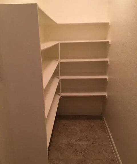 Pantry (Huge)
