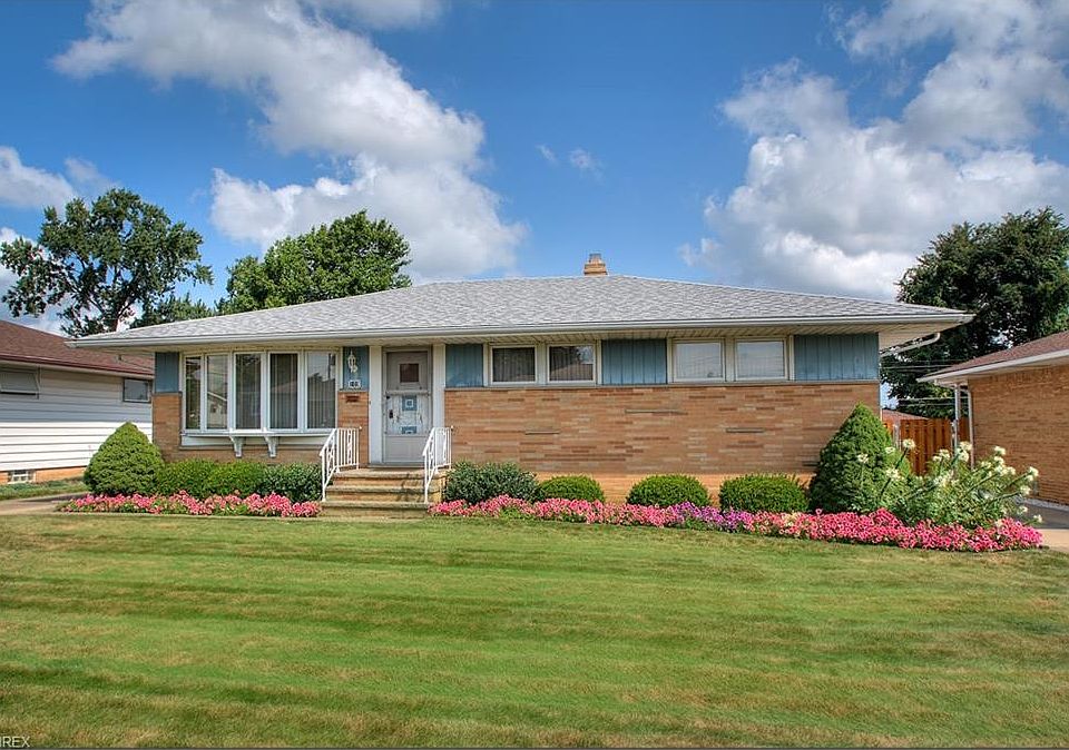 1st image of 109 E Englewood Dr