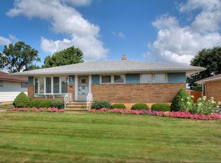 109 E Englewood Dr, Seven Hills, OH