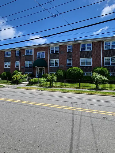 210 Hillside Ave Photo 1
