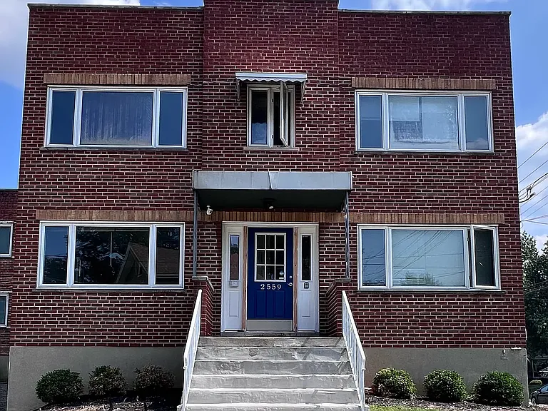 2559 Marsh Ave #4 — Photo 1