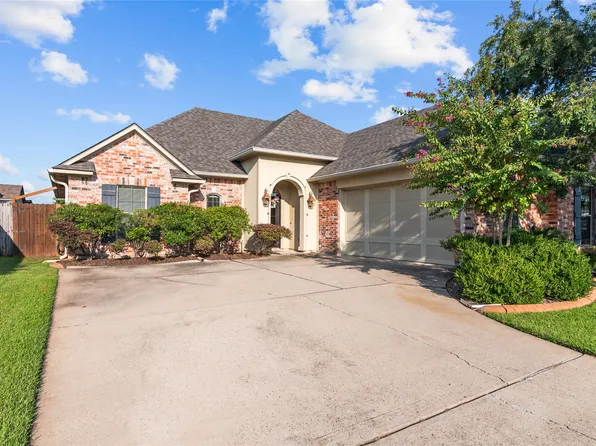 310 Antietam Dr, Bossier City, LA 71112