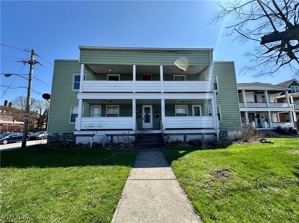 18239 Sloane Ave, Lakewood, OH 44107