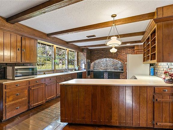 5th image of 32771 Antietam Rd