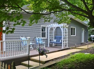 24 Henry St, Lake Hopatcong, NJ 07849