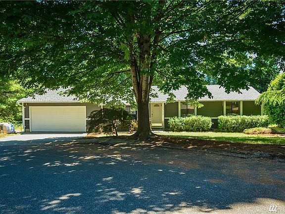 3rd image of 2712 Grampin Ct SE