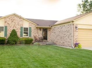 51541 Deborah Cir, Chesterfield, MI