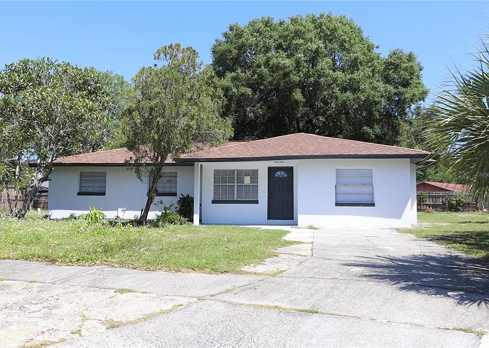 1st image of 1014 Davis Pl
