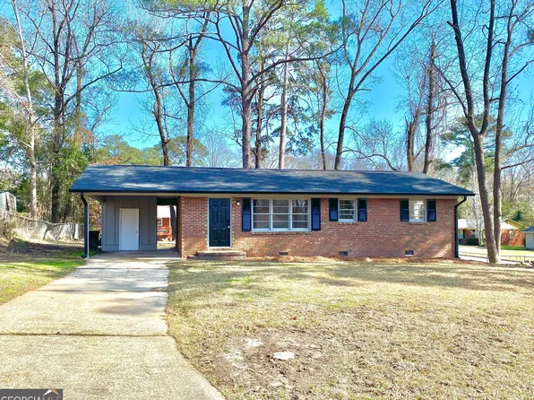 2702 Corineth Dr, Columbus, GA 31907