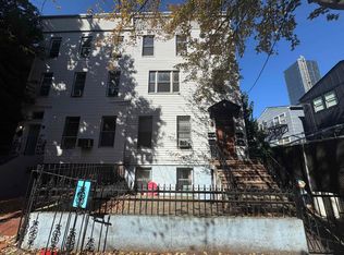 216 1st St #3C, Jersey City, NJ 07302