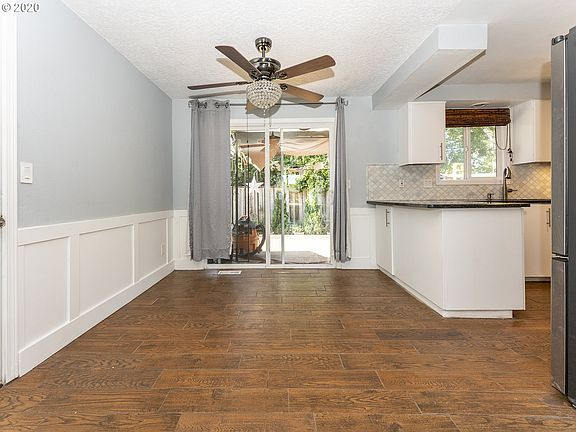 5th image of 734 NE Kathryn St