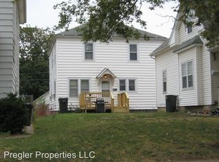 1021 1/2 W 5th St #1, Waterloo, IA 50702