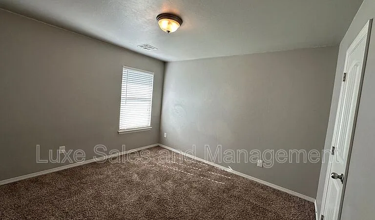 4716 River Mesa Dr — Photo 8