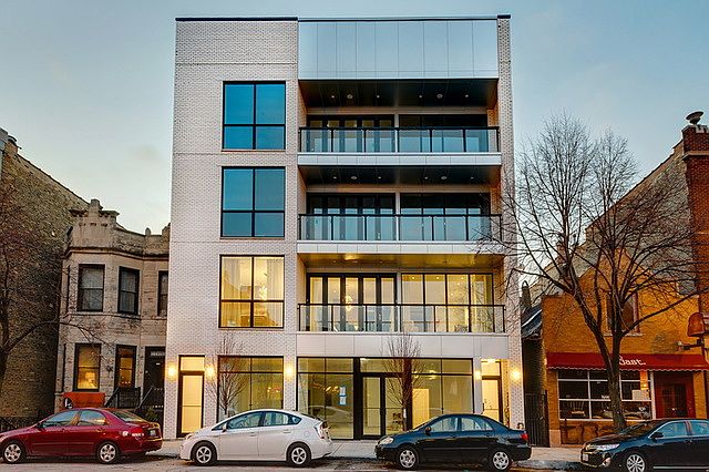 1st image of 2040 N Damen Ave APT 4